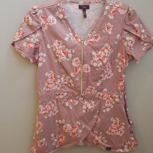Jaanuu Medium Petal Floral Scrub Top